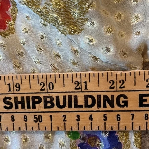 Tucker Women's Gold Floral Silk Metallic Blouse Size Small - Picture 9 of 10